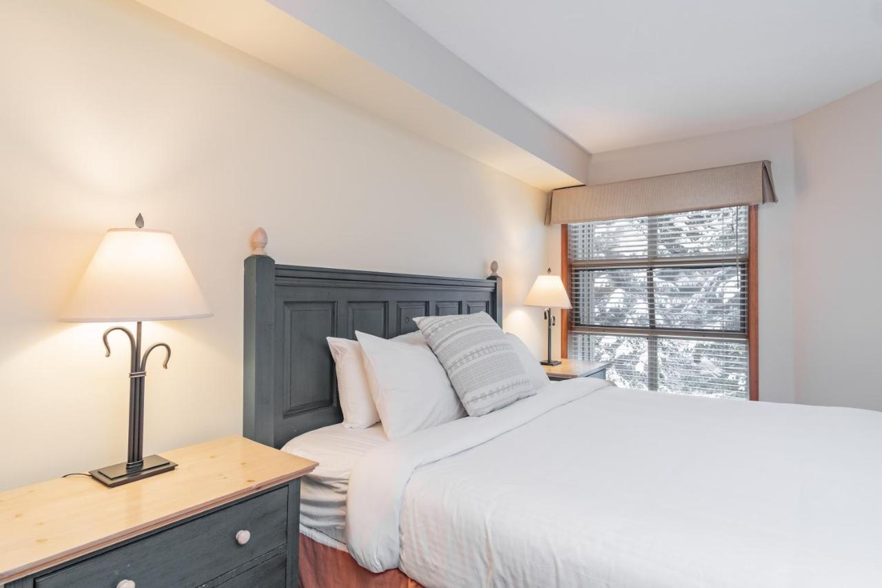 The Best Ski In Ski Out Two Bedroom Condo At Aspens Уислър Екстериор снимка