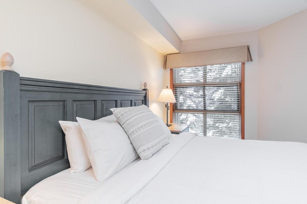 The Best Ski In Ski Out Two Bedroom Condo At Aspens Уислър Екстериор снимка